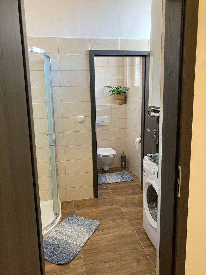 Apartmany Na Trojce Жатец Экстерьер фото