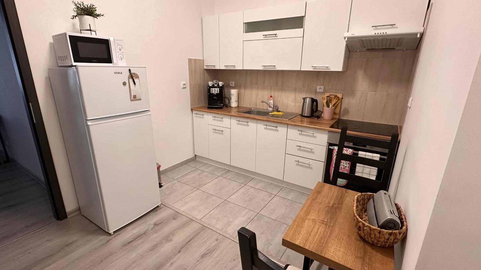 Apartmany Na Trojce Жатец Экстерьер фото